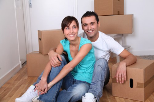 Careful moving service for busy streets and apartment access
