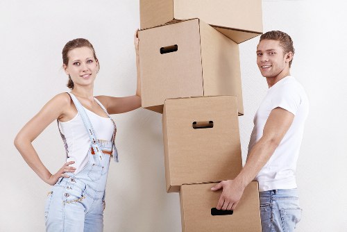 Commercial moving van service covering Elephant and Castle and nearby areas